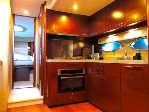 Princess Yachts Princess Yachts V70