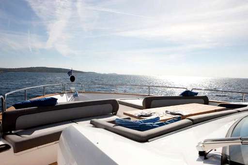 Sunseeker Sunseeker 28 metre yacht