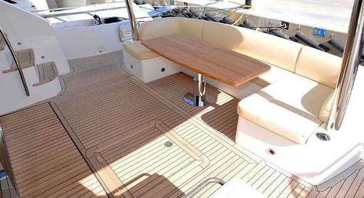 Sunseeker Sunseeker 75 yacht