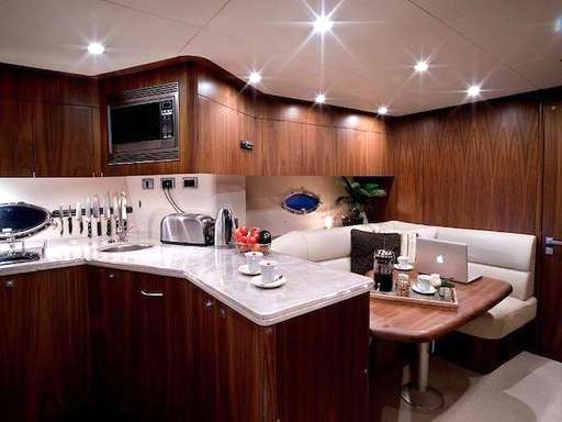 Sunseeker Sunseeker Predator 72