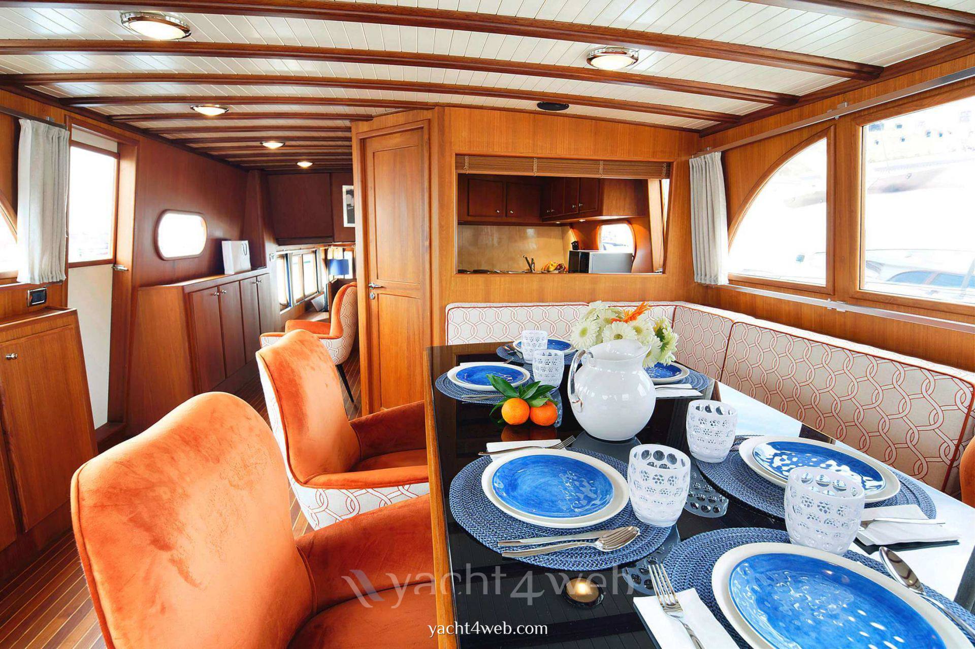 Cantiere Nautico Azzurro 74s barca a motore