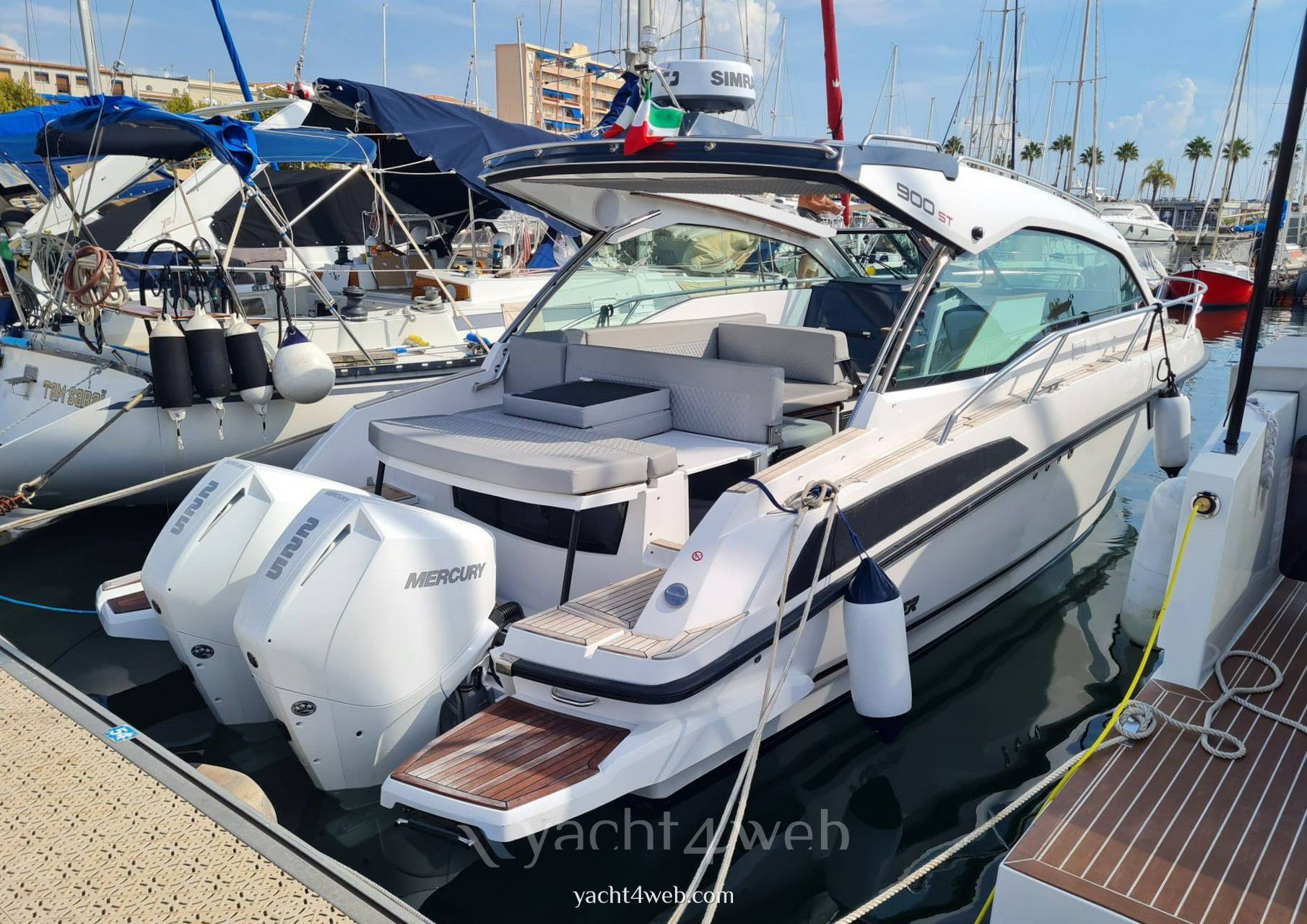 Flipper 900 st Motorboot gebraucht zum Verkauf