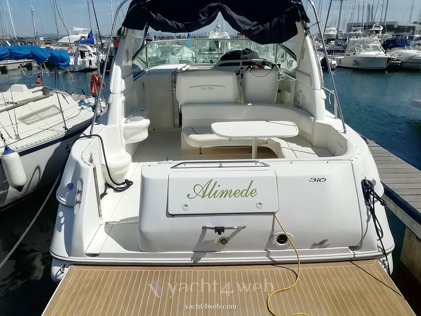 SEA RAY 310 sundancer Barca a motore usata in vendita