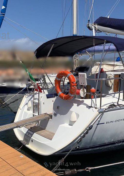 Jeanneau SUN ODYSSEY 35 Парус cruiser