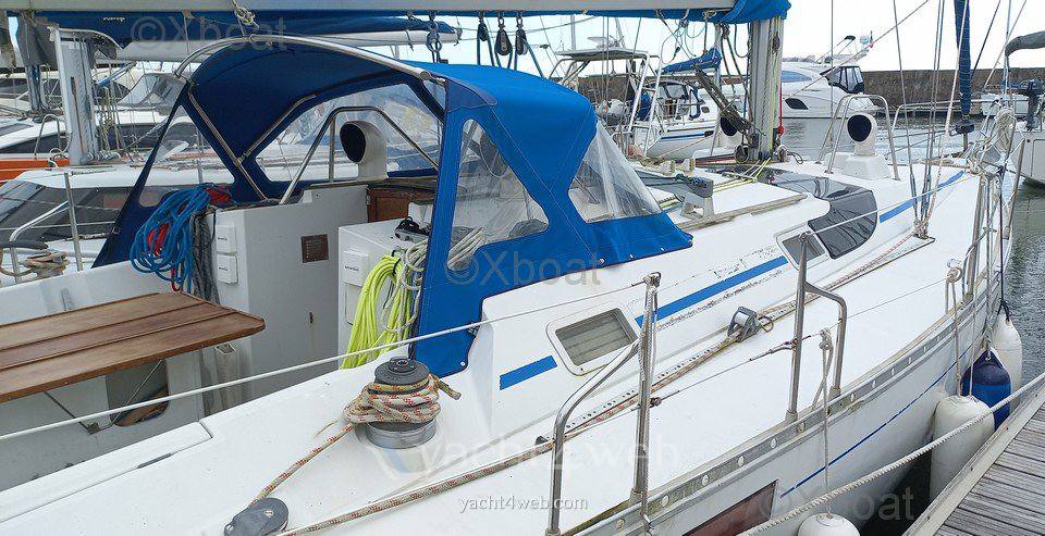 Beneteau OCEANIS 390 Парус cruiser используется