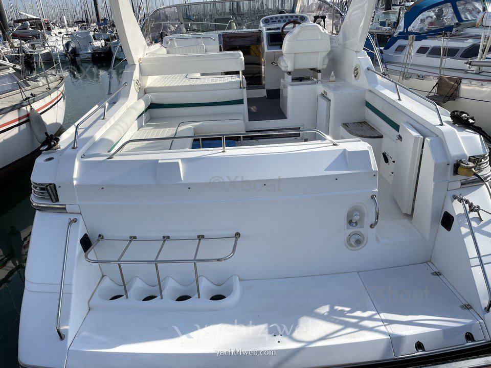 Fairline 31 targa Моторная лодка