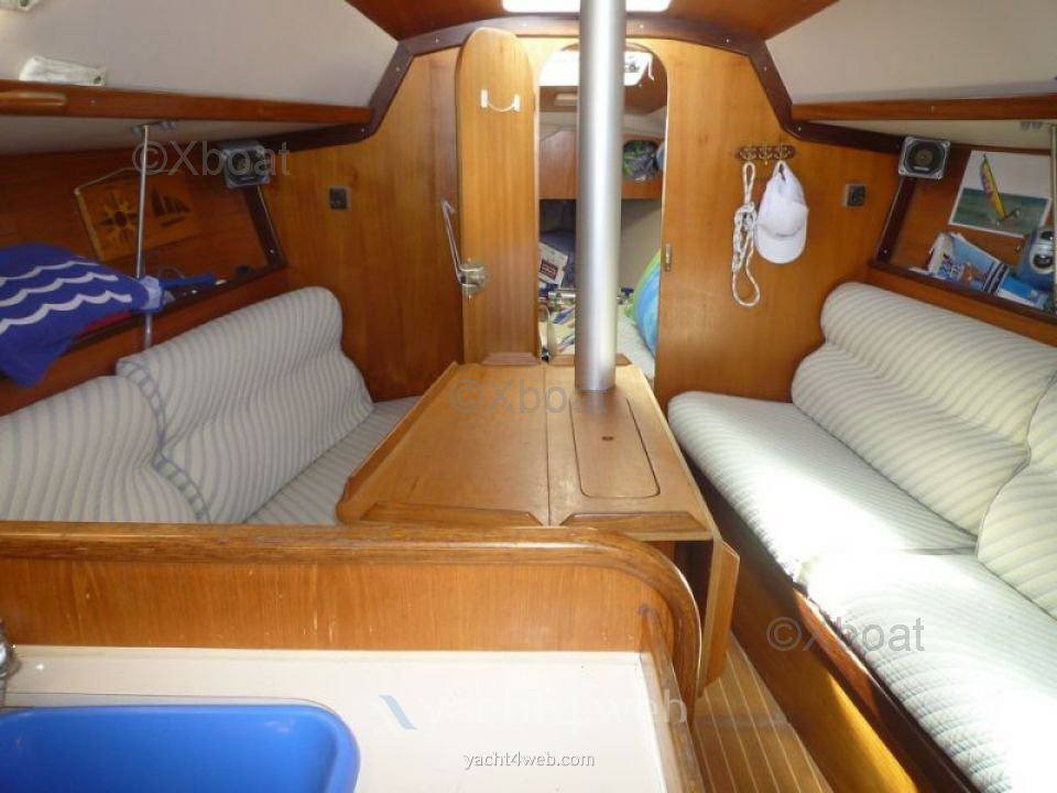 Beneteau First 305 admiral sailing boat