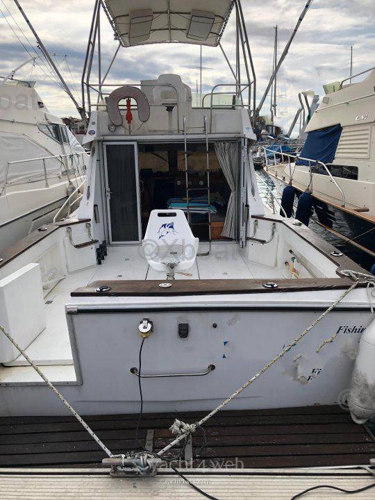Arcoa 1080 fishing Barco de motor usado para venta