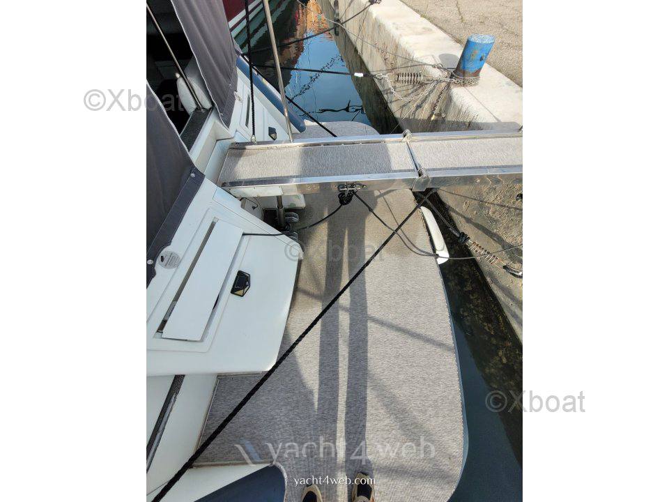 Mochi craft Mochi 43 fly barco de motor