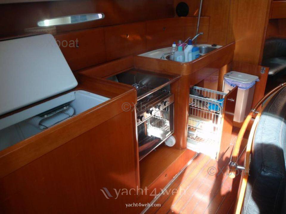 Beneteau First 42s7 صور