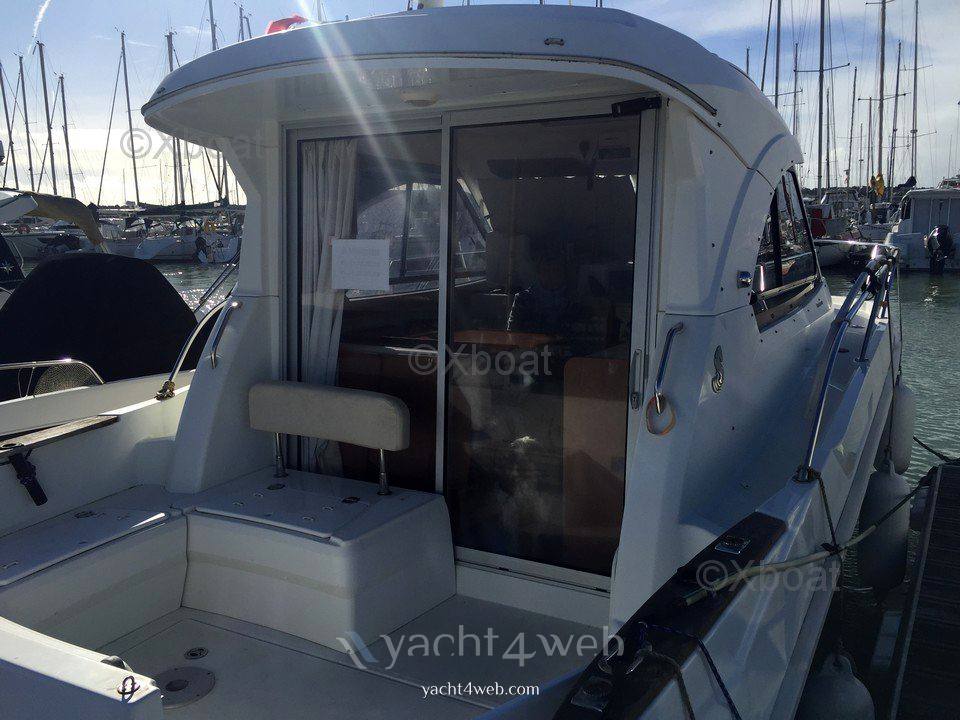 Beneteau Antares 8 s motor boat