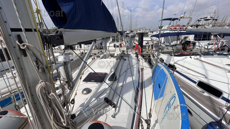 Bavaria 42 match Парус cruiser используется