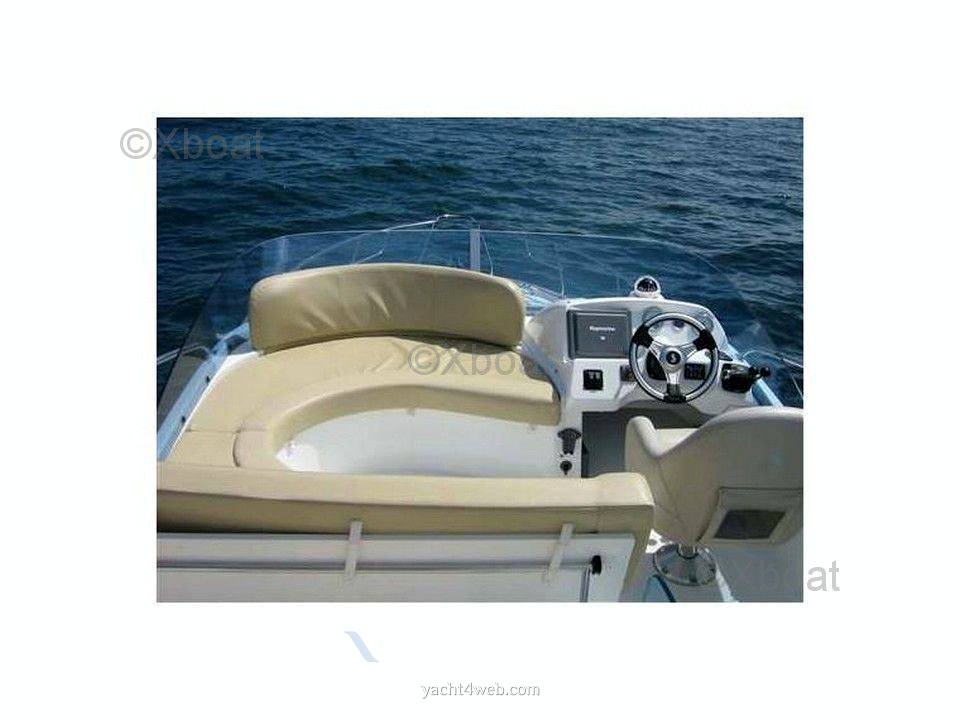 Beneteau Antares 12 Motorboot