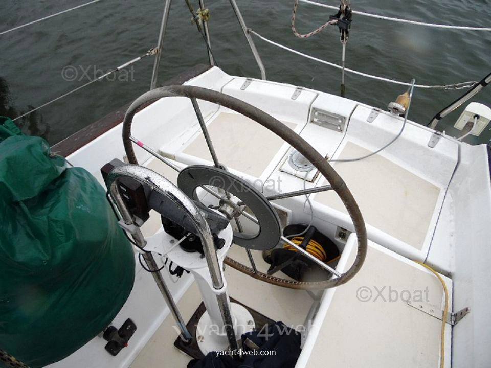 Emka 43 bianca 414 Cruzador de vela