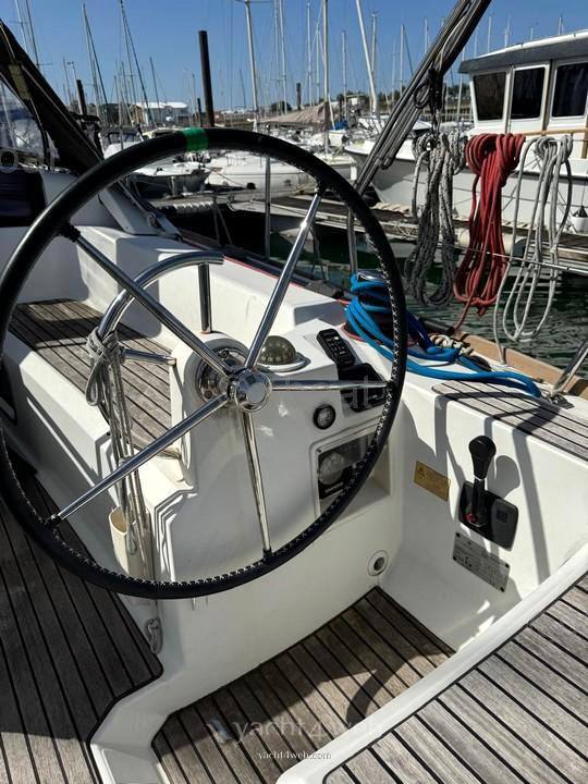 Jeanneau Sun odyssey 379 Cruzador de vela