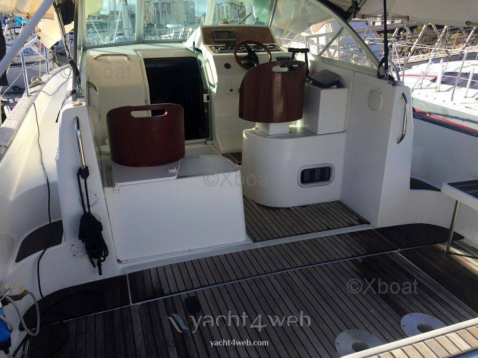 Beneteau Ombrine 960 Моторная яхта