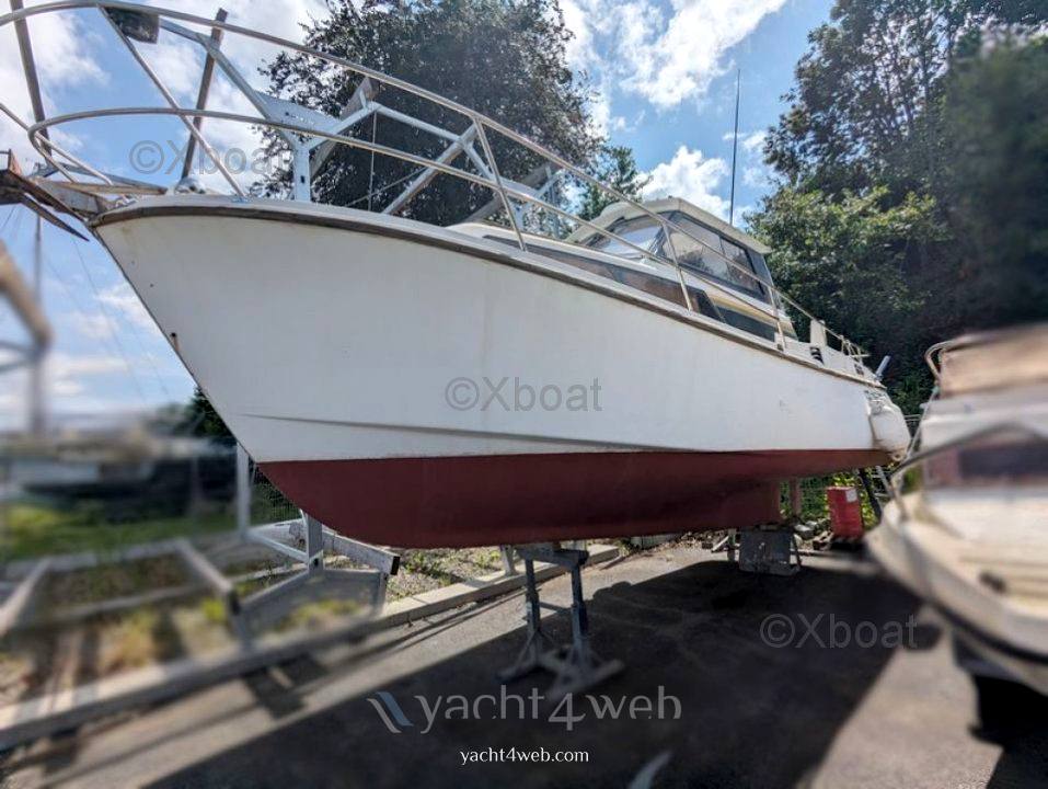 Beneteau Antares 750 Motor boat used for sale