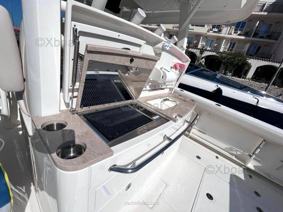 Boston whaler 380 outrage 