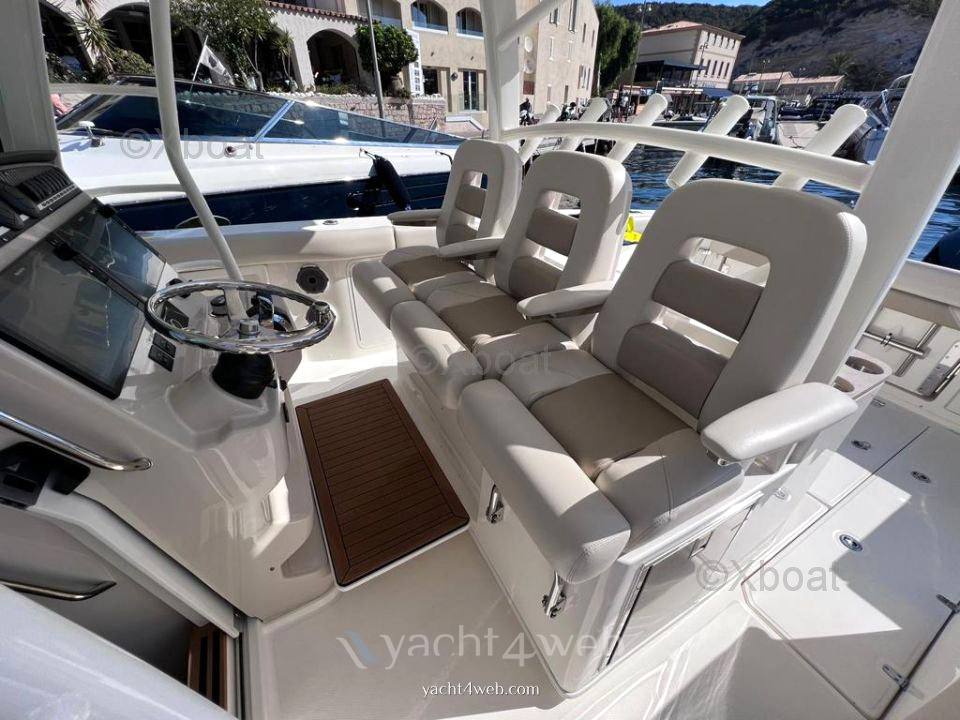 Boston whaler 380 outrage Motor yacht