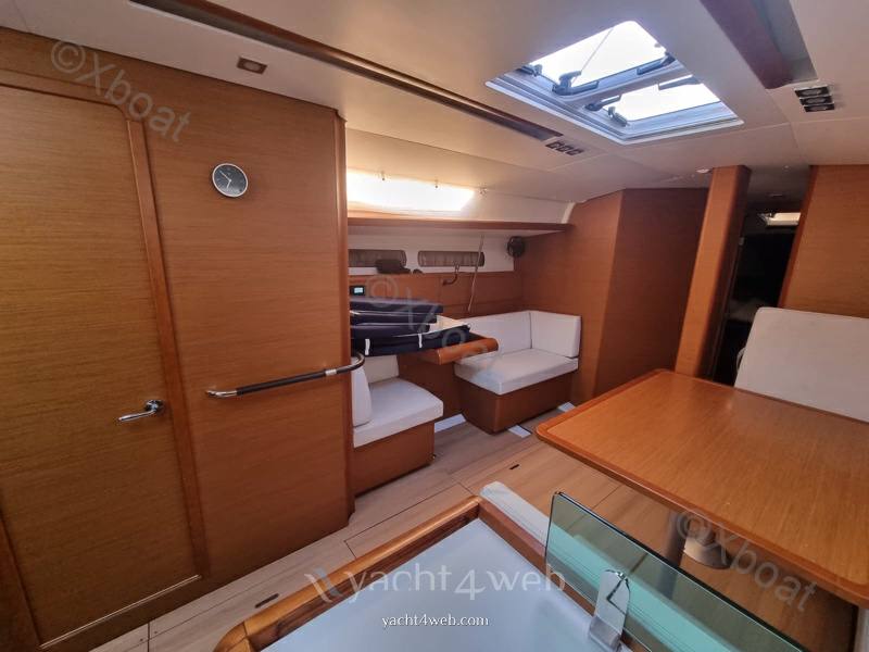 Jeanneau Sun odyssey 449 Парус cruiser