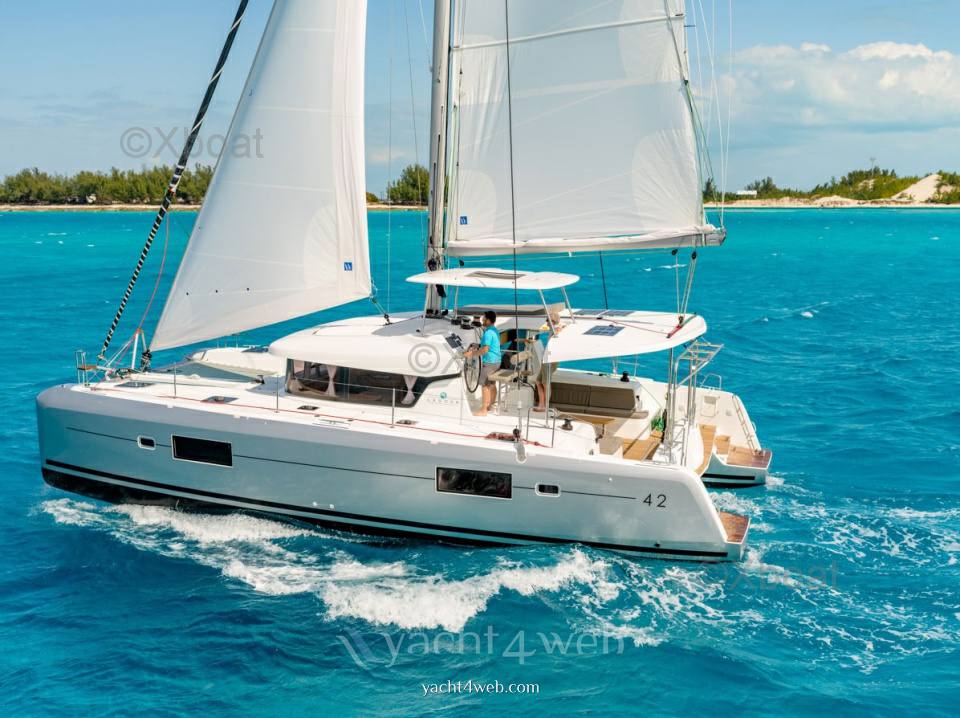 Lagoon 42 Sailing boat used for sale