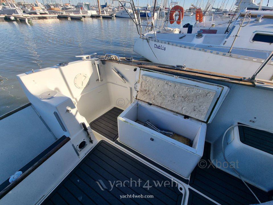 Beneteau Antares 805 fly 0