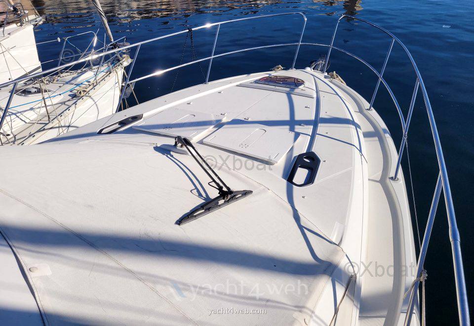 Beneteau Gran turismo 38 motor boat