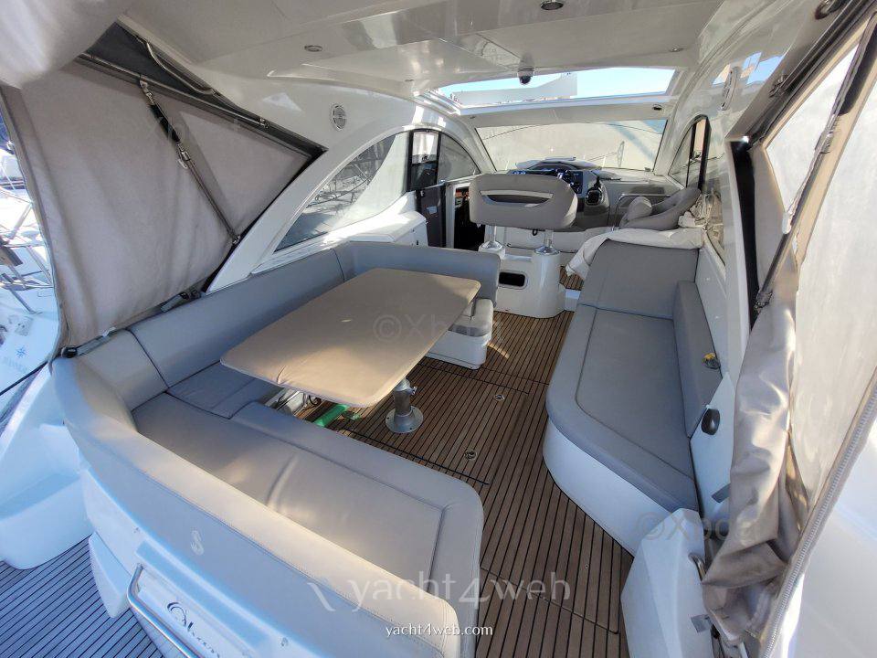 Beneteau Gran turismo 38 Yate a motor