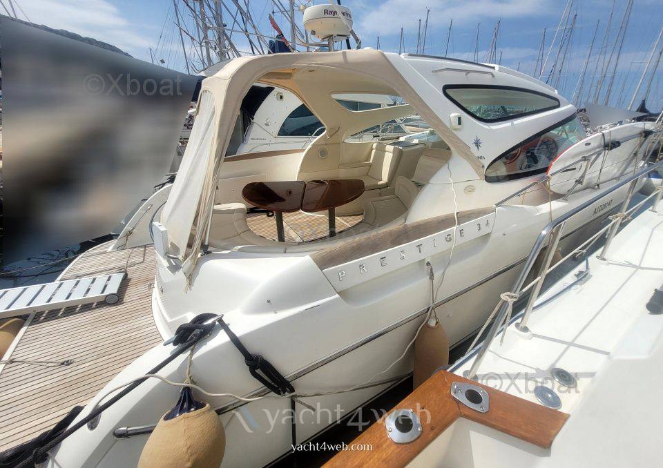 Jeanneau Prestige 34 sport top Barca a motore usata in vendita