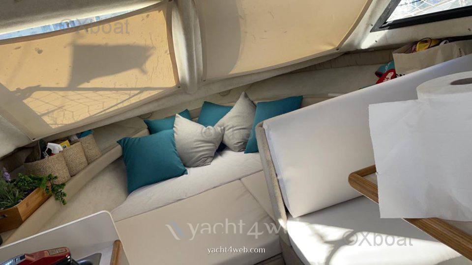 Bayliner 2452 ciera используется