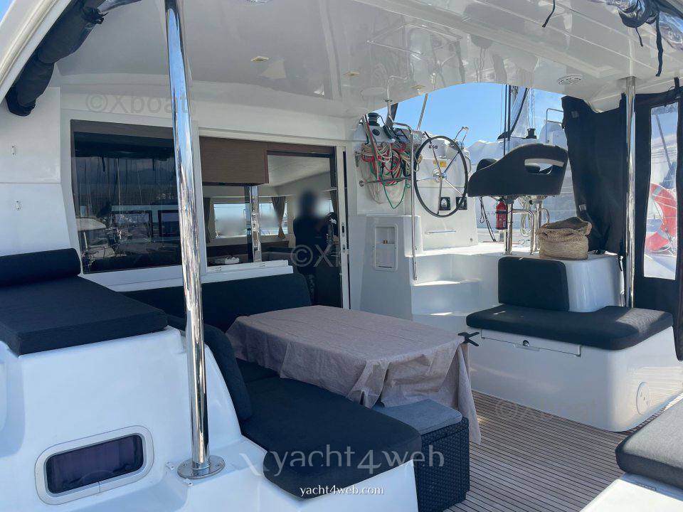 Lagoon 40 Sail cruiser