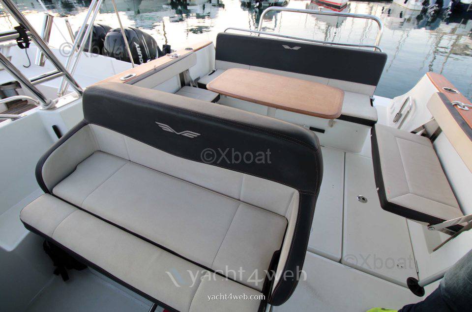 Beneteau Flyer 8.8 sundeck 