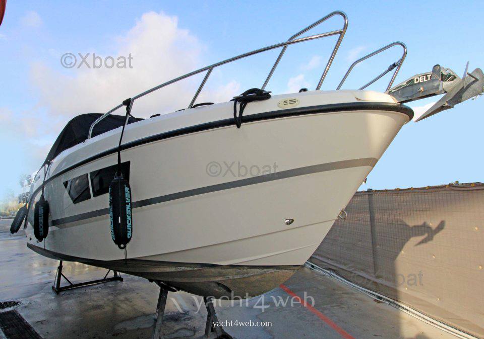 Quicksilver Activ 805 cruiser Моторная лодка используется для продажи