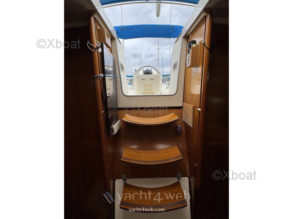 Beneteau Oceanis 370 Парус cruiser