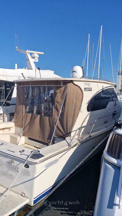 Mainship 34 pilot sedan fotografia