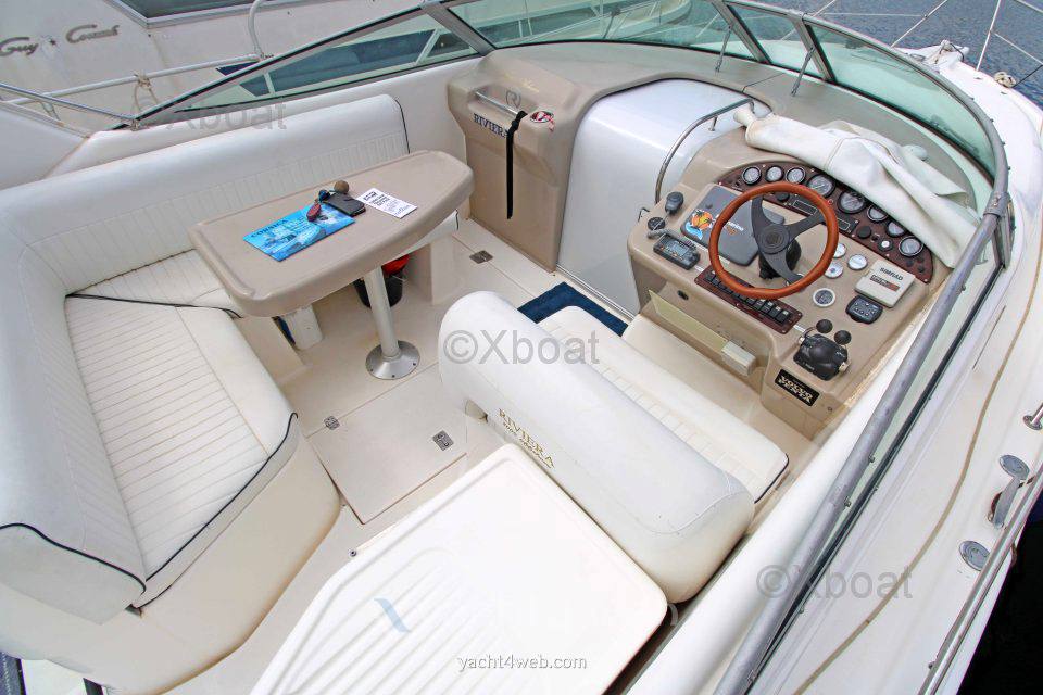 Riviera 3000 offshore Motoryacht usato