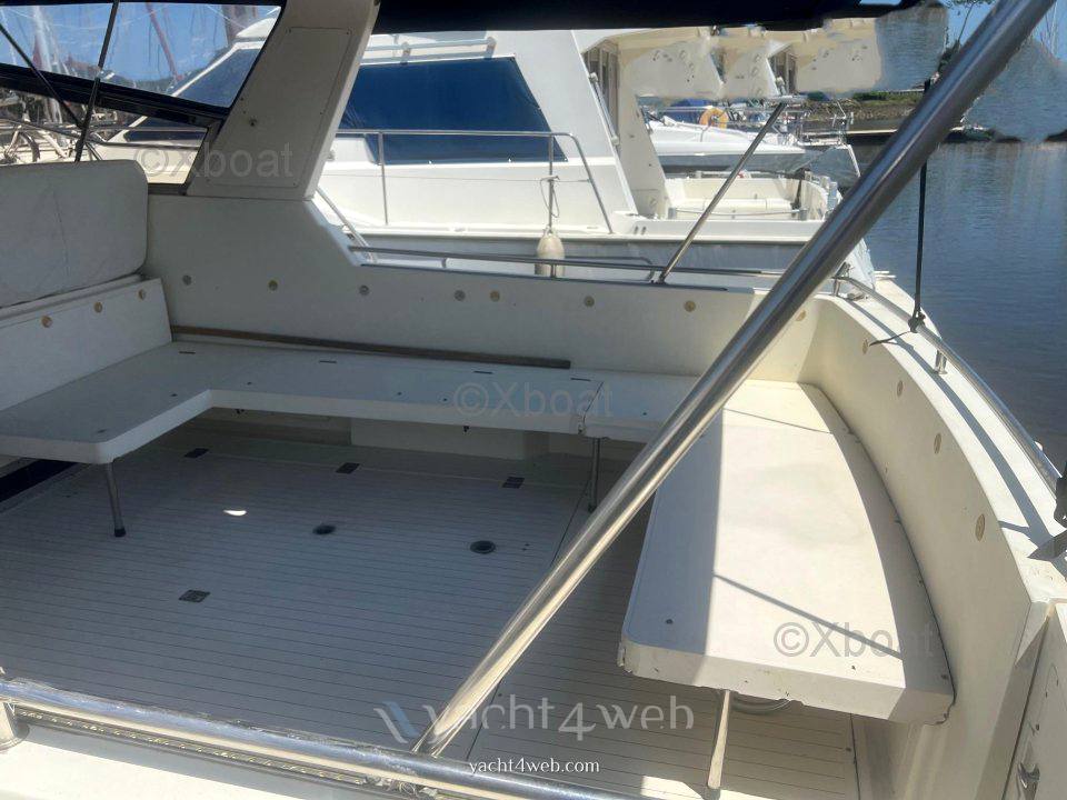 Marine projects Princess 36 riviera Motoryacht