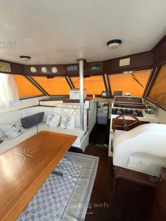 Marine projects Princess 41 barca a motore