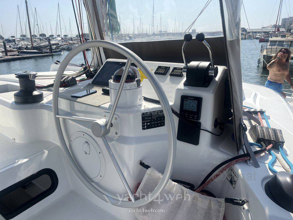Bali Catspace Vela