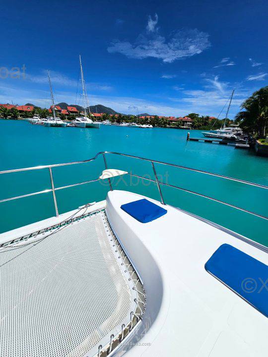 Afri-cat marine Africat 420 Motoryacht usato