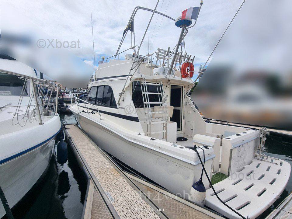 Riviera 33 flybridge barca a motore