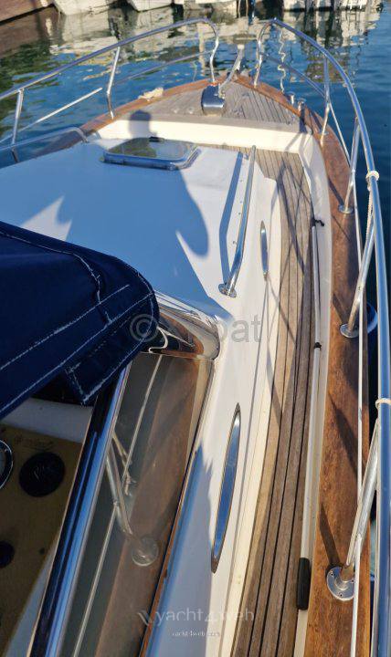 Mimi Libeccio 25 cabin Barca a motore usata in vendita