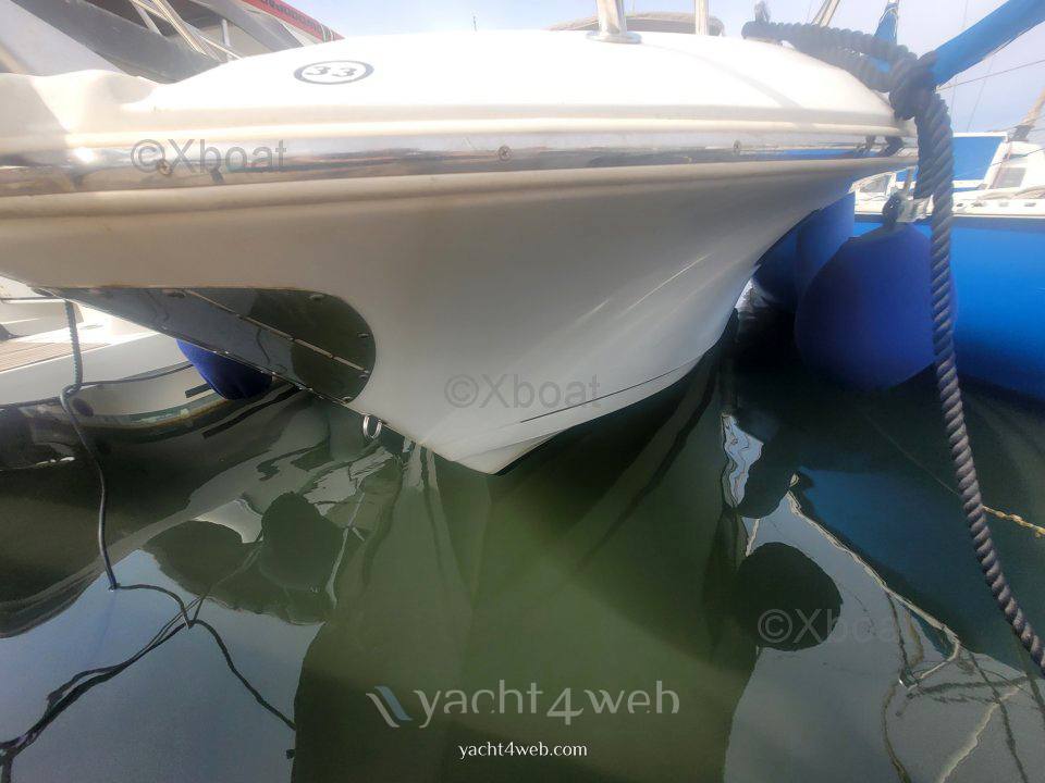 Jeanneau Cap camarat 7.5 dc barca a motore
