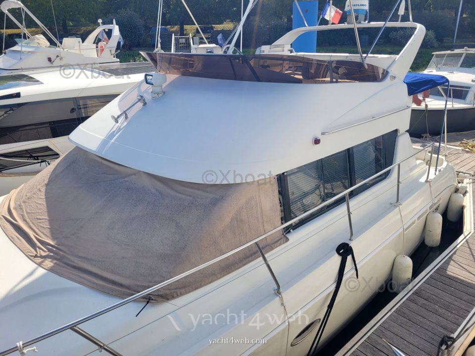 Silverton 362 fly sedan Motoryacht usato