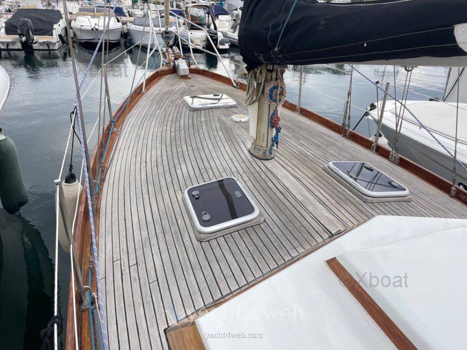 Richard Chassiron gc flush deck Bateau à voile nouveau en vente
