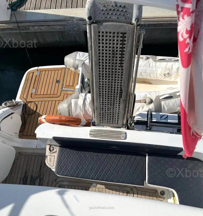 Cranchi Atlantique 40 يستخدم