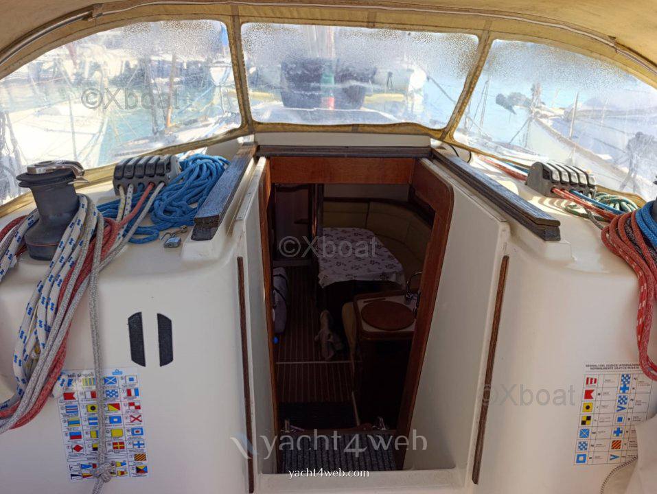 Hanse 371 barca a vela