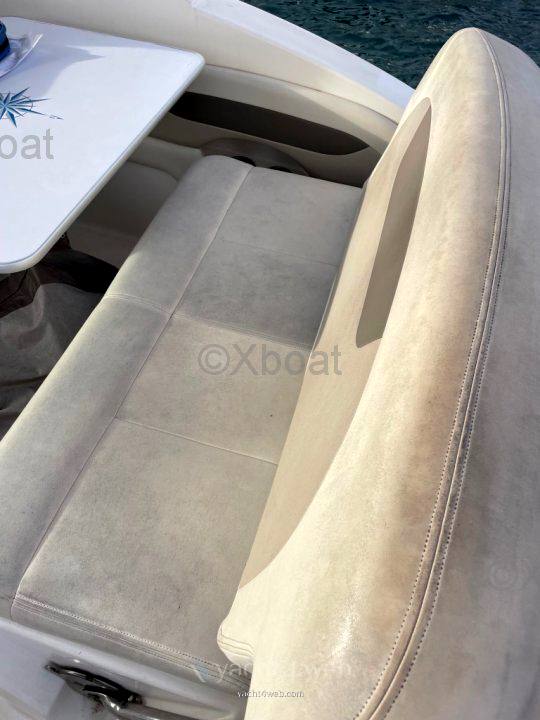 Chaparral Chaparal 250 signature Motor yacht used