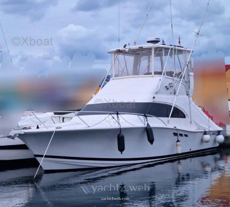 Luhrs 36 convertible Bateau à moteur nouveau en vente