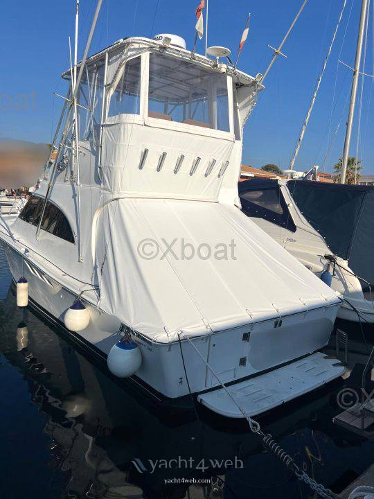 Luhrs 36 convertible Yacht à moteur